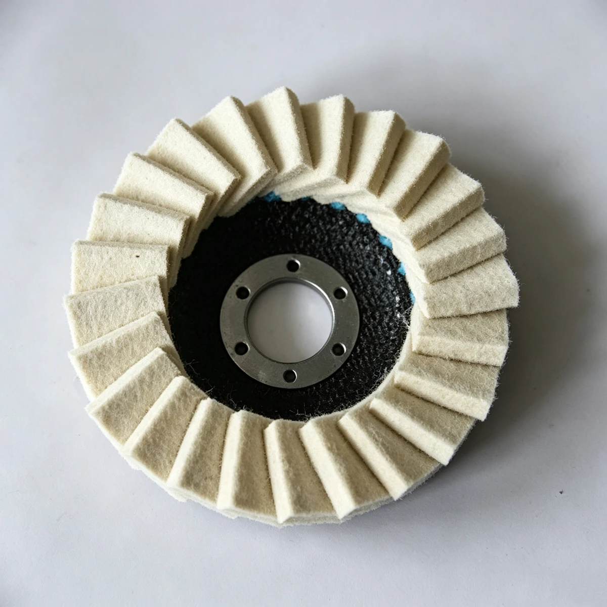125X22.2mm Felt Polishing Flap Disc thumbnail 6