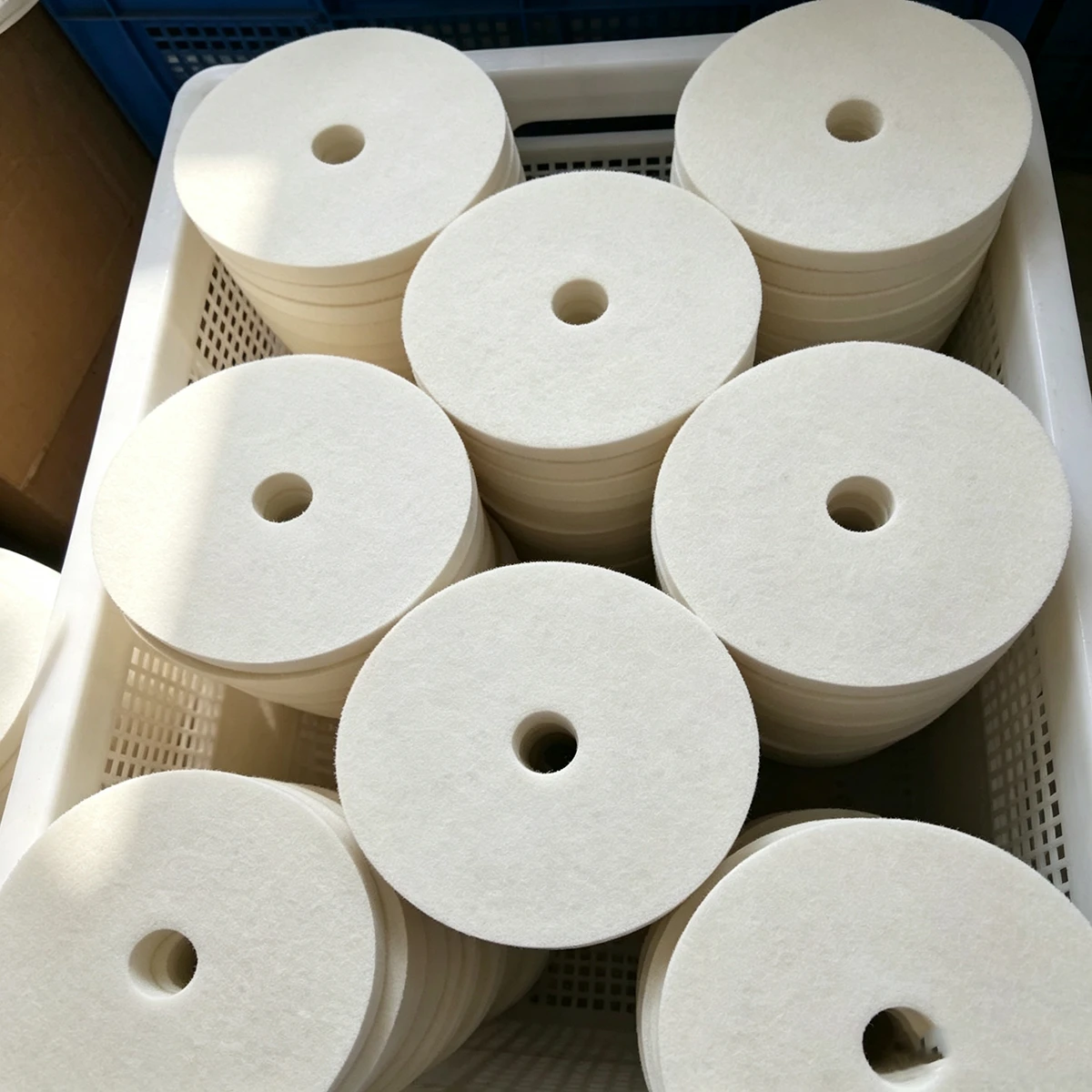 5" X7/8" Felt Polishing Flap Disc thumbnail 2