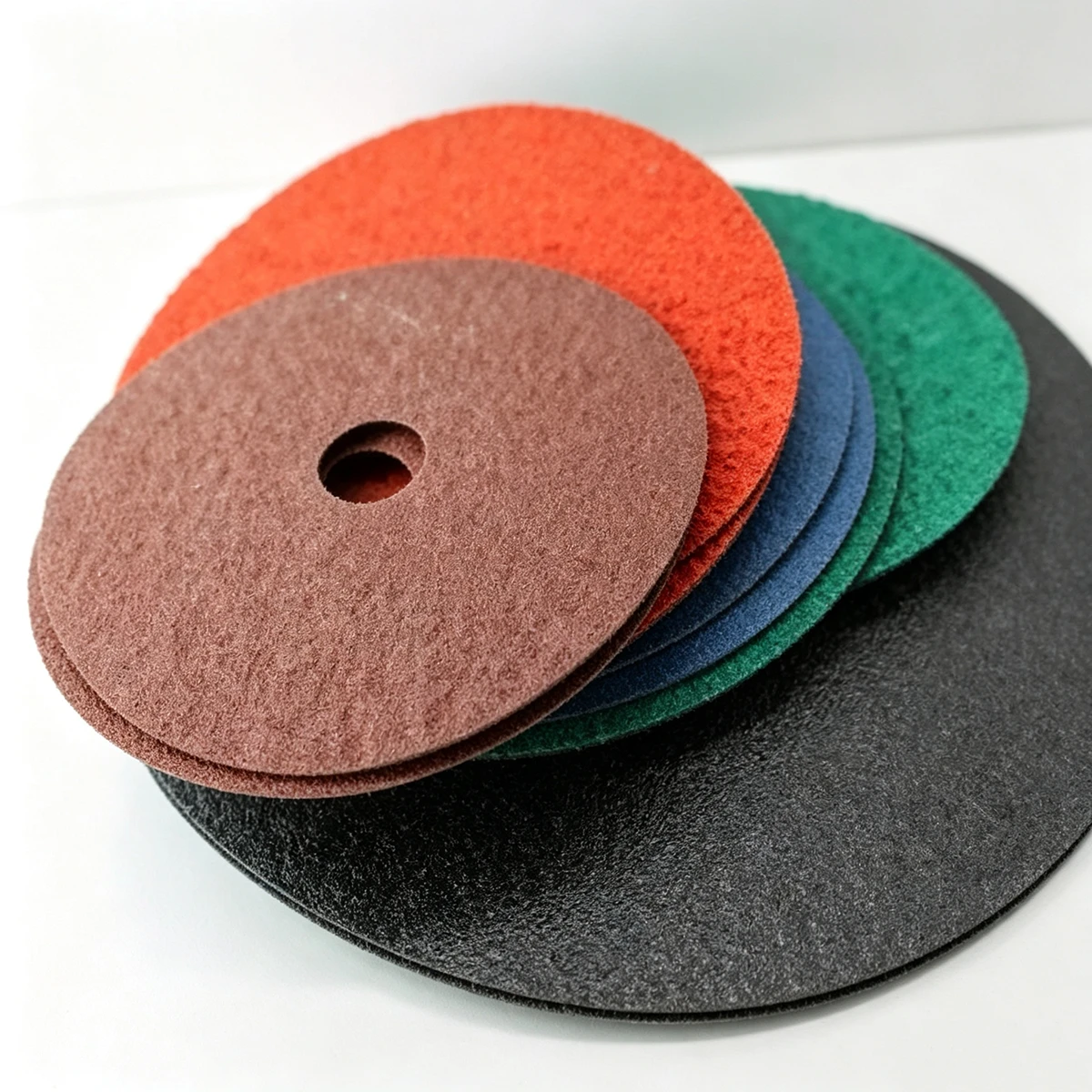 GC Abrasive Disc, Fiber Backing, Zirconia Alumina, 7/8" Arbor, 4-1/2" Diameter, Grit 60