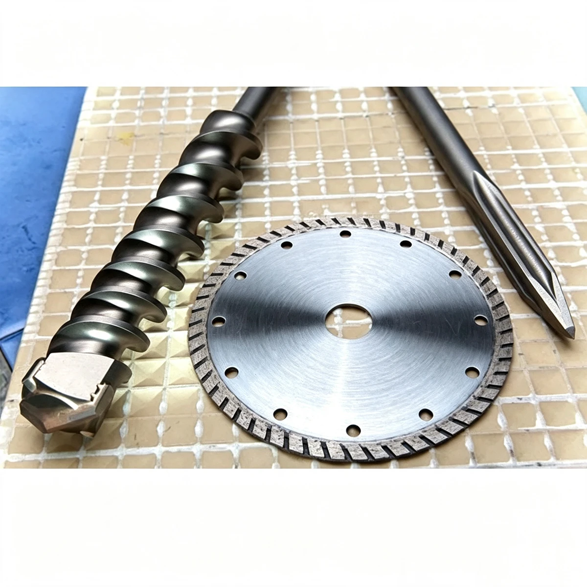 SDS-Plus Hammer Drill Bit with Flat Head Sandblasting Finish