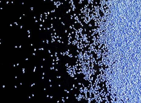 Uses of ceramic abrasive materials