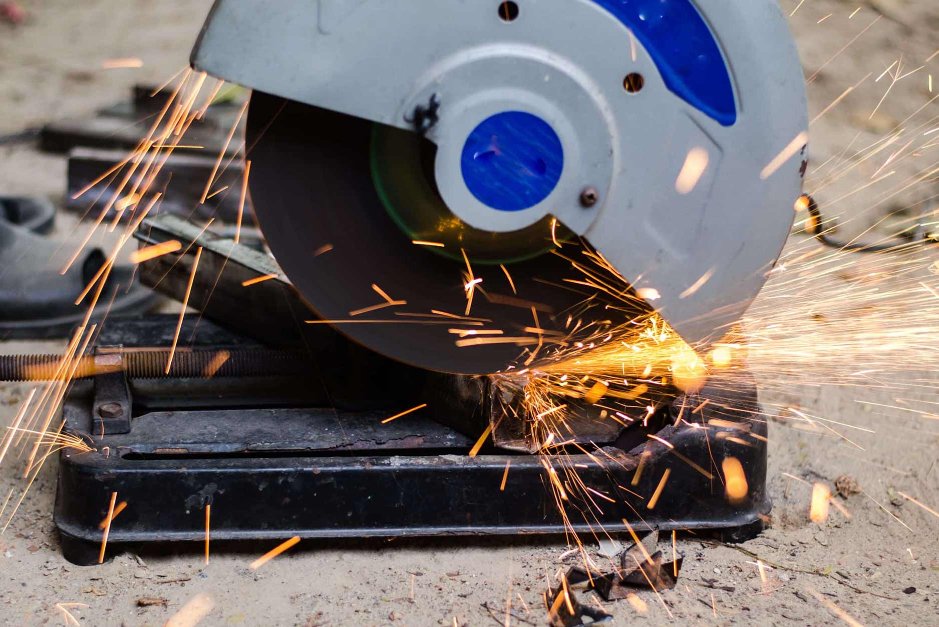 Englau Group: Precision Abrasive Solutions for the Transportation Industry