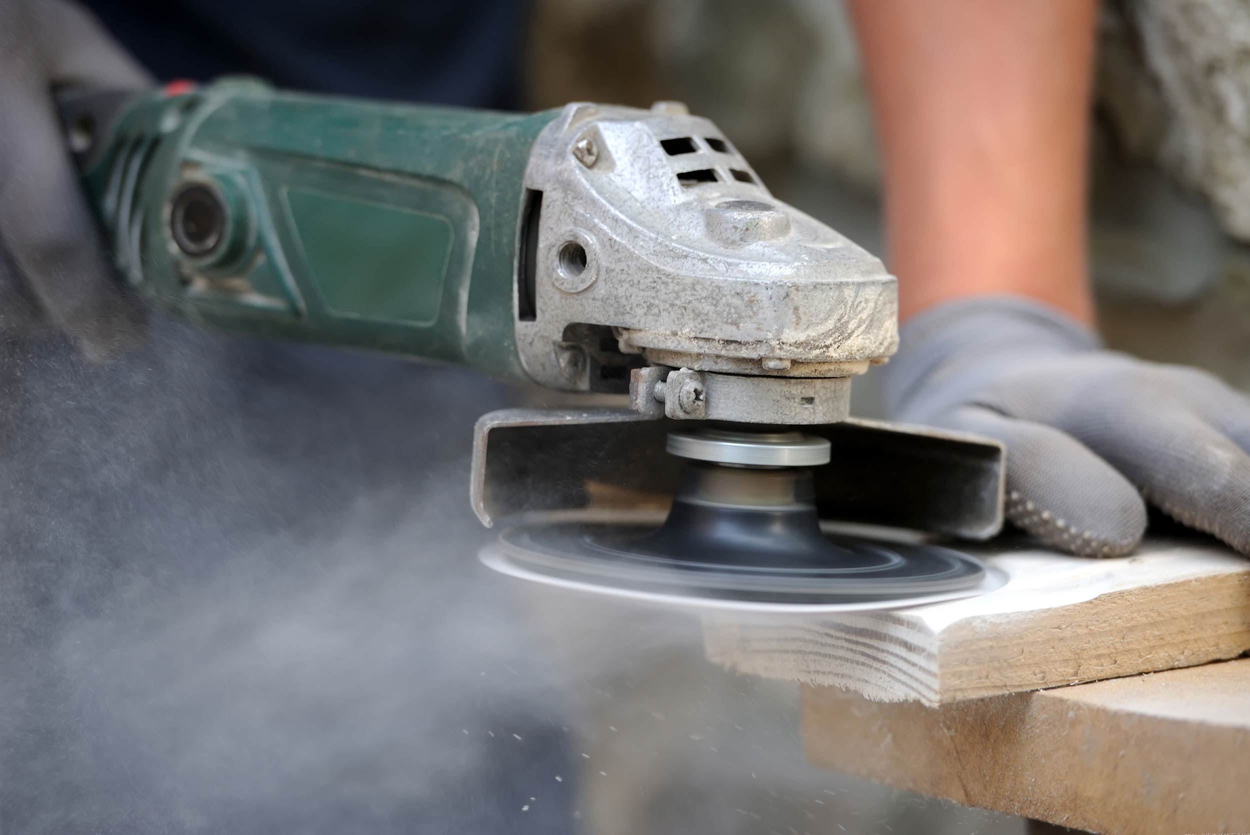 Englau Group: Essential Construction Tools and Abrasive Solutions for Professional Construction Sites